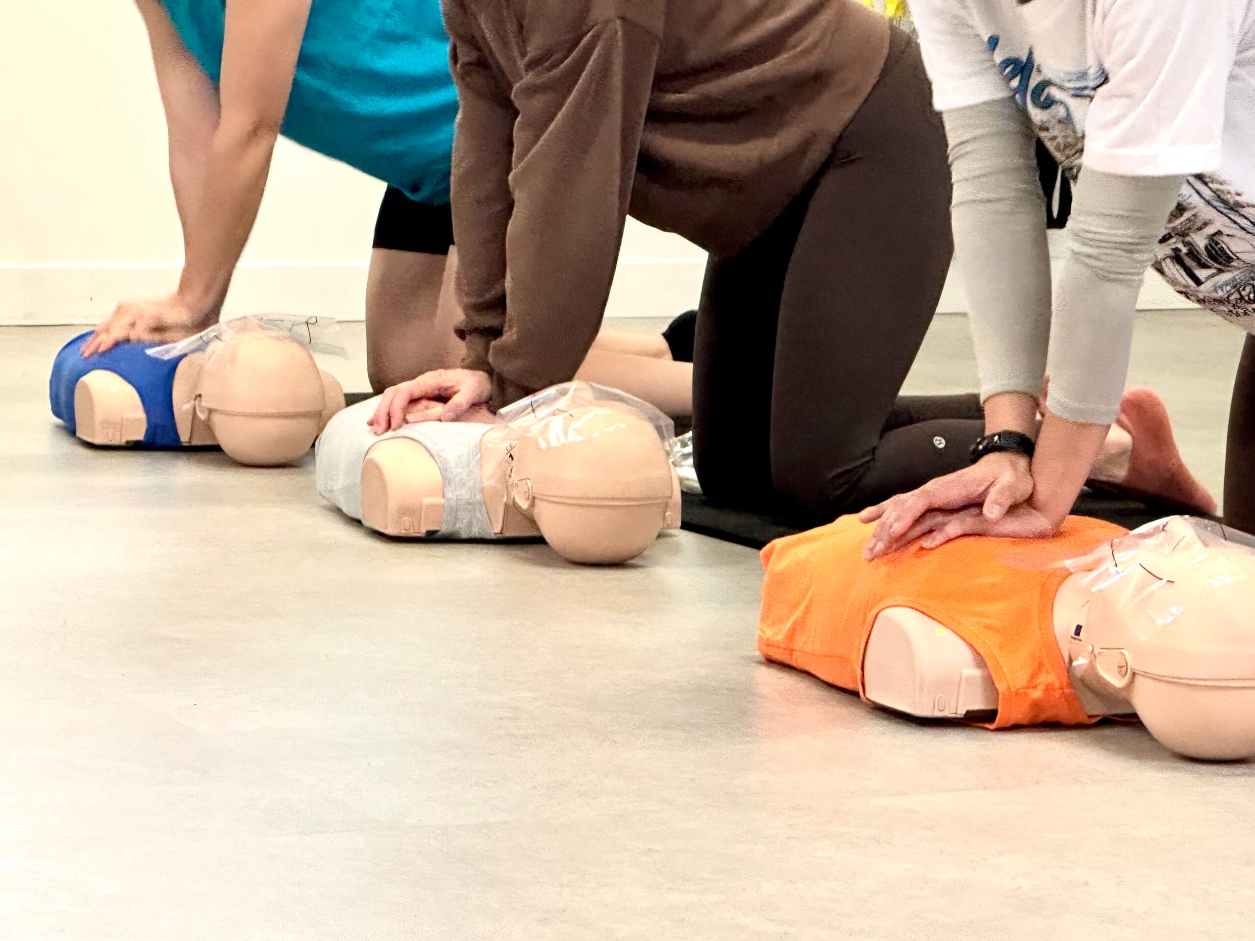 Onsite CPR refresher training in Perth by WJS Training.